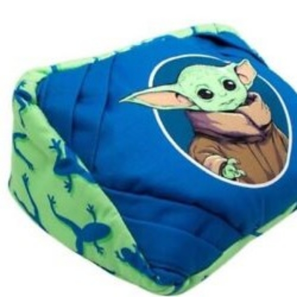 The Mandalorian Star Wars *Baby Yoda* Grogu Tablet Cuddly Pillow NEW WITH TAGS - Picture 1 of 11